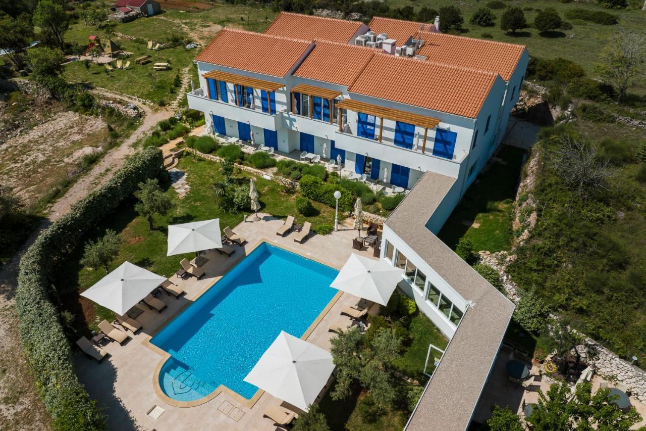 Hotel Manora 네레자인 외부 사진