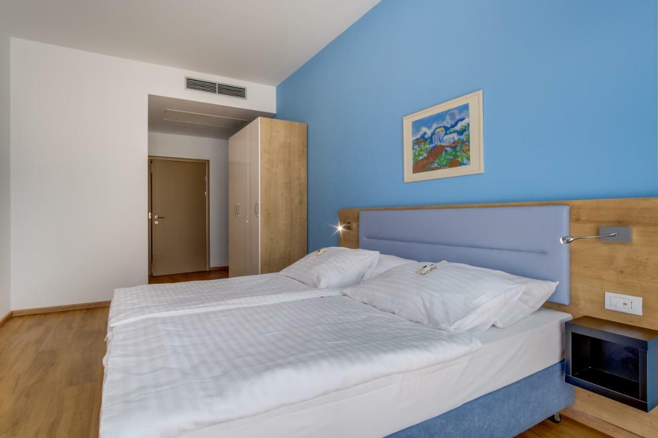 Hotel Manora 네레자인 외부 사진