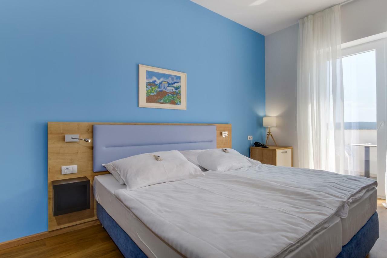 Hotel Manora 네레자인 외부 사진